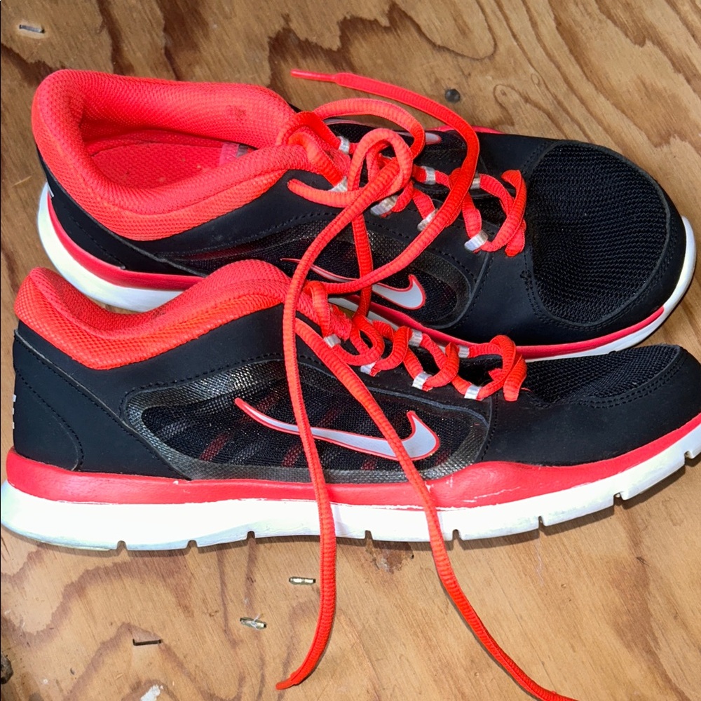 Nike Black and Bright Pink Sneakers